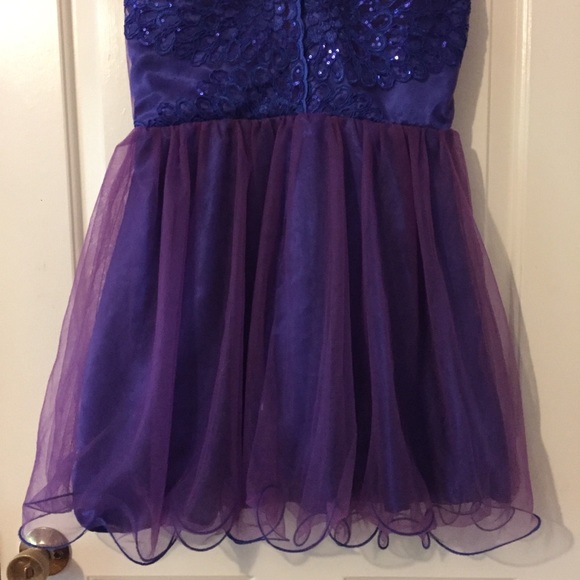 Lace Bodice Sequin Embellished Tulle Party Dress in Blue/Purple - Picture 4 of 13